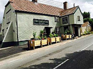 Lamb Flag Inn outside