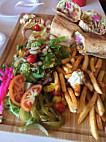 Pita Basket Cafe food