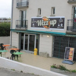 Wizz'up Esterno