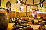 Wirtshaus Rechthaler Hof inside