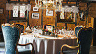 Heimatbuehne Im Trofana Royal food