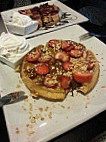 Creams Cafe food