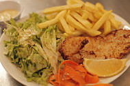 Restaurant les Arcades food