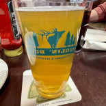 Buglin' Bull Cibo