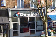 Domino's Pizza outside