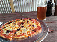 Sweet Amber Beer Pizza food