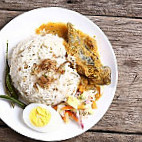 Nasi Dagang Tangki Air inside