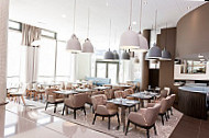 Gourmet Bar Restaurant By Novotel inside