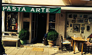 Pasta Arte inside