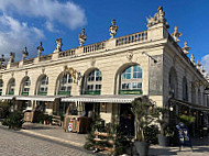 Brasserie Jean Lamour outside