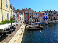 Restaurant Le Miroir, Martigues inside