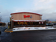 Wendy's outside