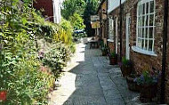 The Georgian Tea Rooms outside