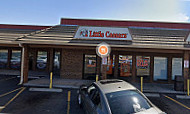 Little Caesars Pizza outside