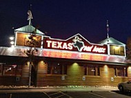 Texas Roadhouse outside