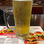 Red Robin Gourmet Burgers And Brews food