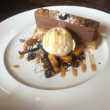 Devonshire Arms Dentro