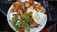 The Shipwright Inn food