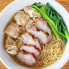 Sun Wah Noodles food