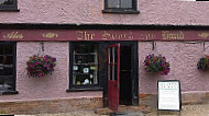 The Sword Inn Hand outside