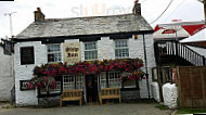 The Ship Inn outside