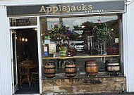 Applejacks Microbar inside