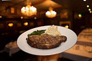 Clyde's Prime Rib Restaurant & Bar food