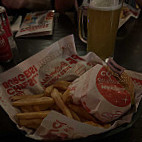 Red Robin Gourmet Burgers And Brews food