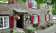 The Dolphin Inn outside