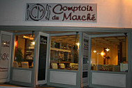 Le Comptoir du Marche outside