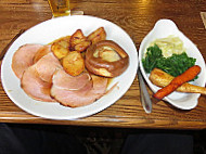 The Queens Arms food