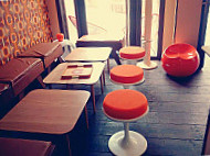 Twiggy Café inside