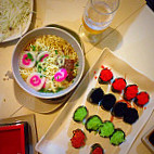 Sushinaka food