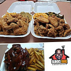 Bukks Bbq Smokehouse~bbsh inside