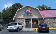 Dairy Queen outside