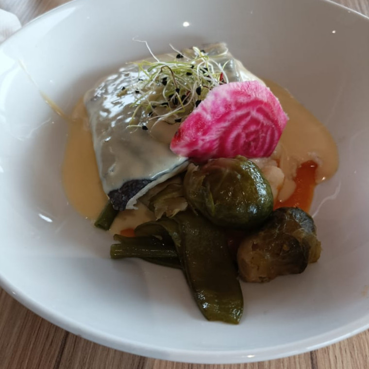 restaurant image