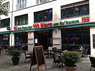 Haus der 100 Biere inside