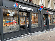 Domino's Pizza Alençon outside