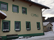 Gasthof Greiner outside