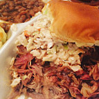 Henry's Smokehouse food