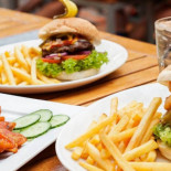 Belushi's Cibo