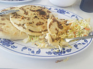 Pupuseria Salvadorena food