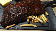 Montana's BBQ & Bar food