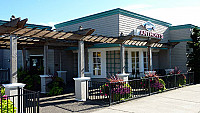 Anthony's at Gig Harbor outside