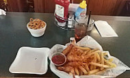 Highland Howie Pub Grill Llc food