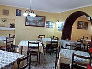 Trattoria Marinella inside