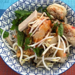 Sotheary Spécial Khmer Sushi Dentro