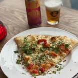 Zeeks Pizza Cibo