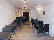 " O Saveurs " inside