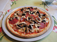 Pizzeria Ok Bei Maria food